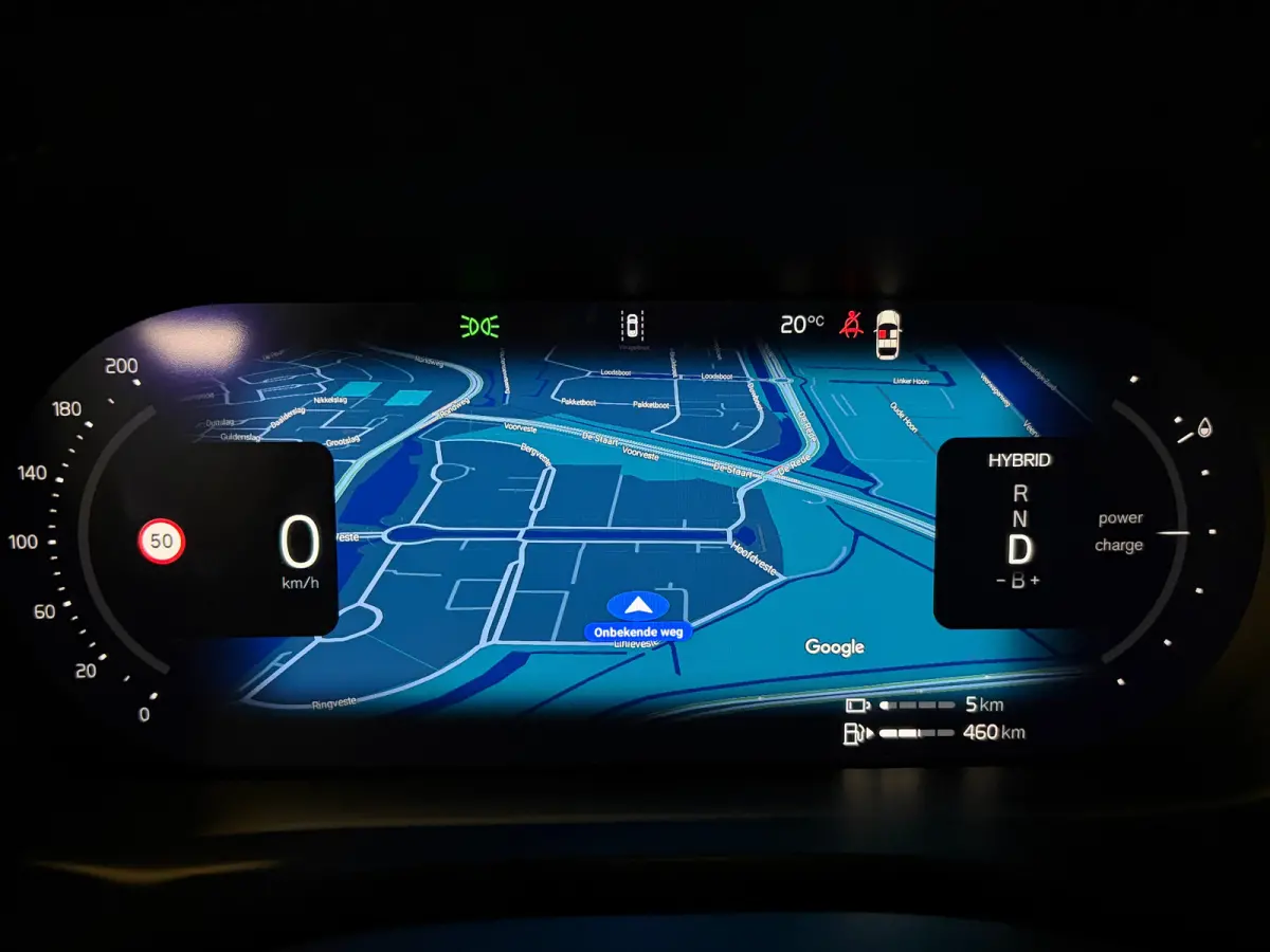 T8 AWD Recharge Ultra Black Edition | Luchtvering | Trekhaak | 360° Camera | 455pk | Head-Up Display | Adaptieve Cruise Control | Stoelverwarming voor+achter | Stuurwielverwarming | Schuifd