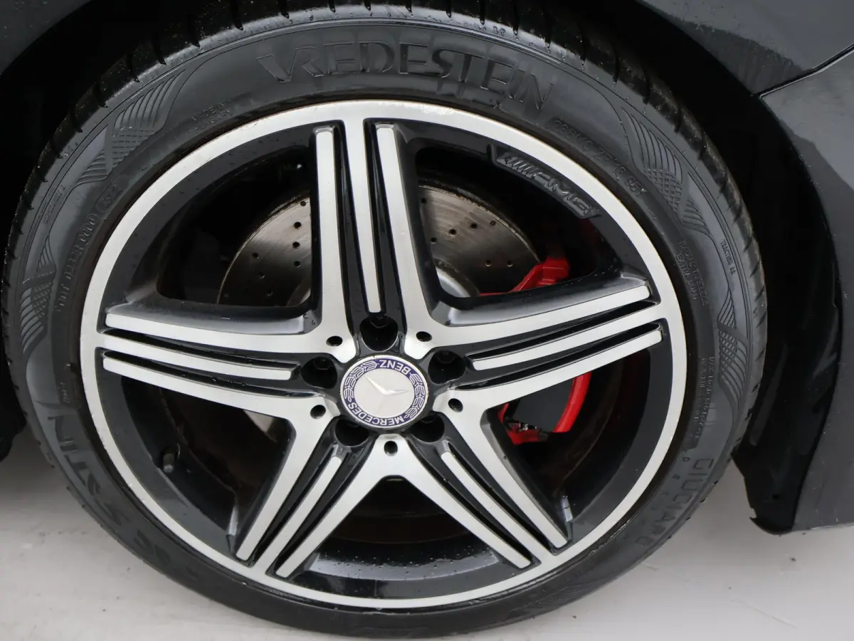 250 SPORT 211 PK AUT. AMG + CAMERA | STOELVERWARMING | CAMERA | SPORTSTOELEN