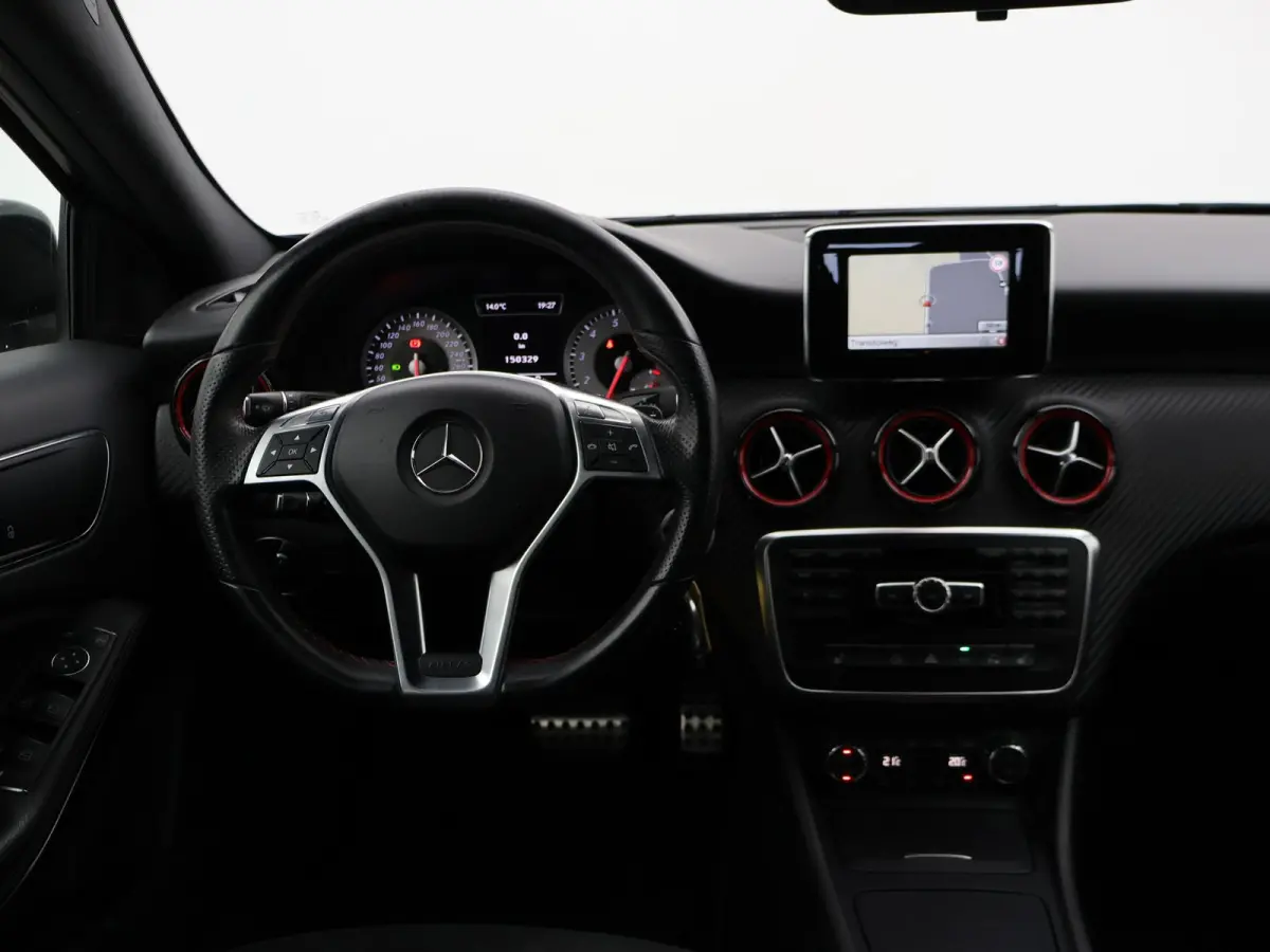 250 SPORT 211 PK AUT. AMG + CAMERA | STOELVERWARMING | CAMERA | SPORTSTOELEN