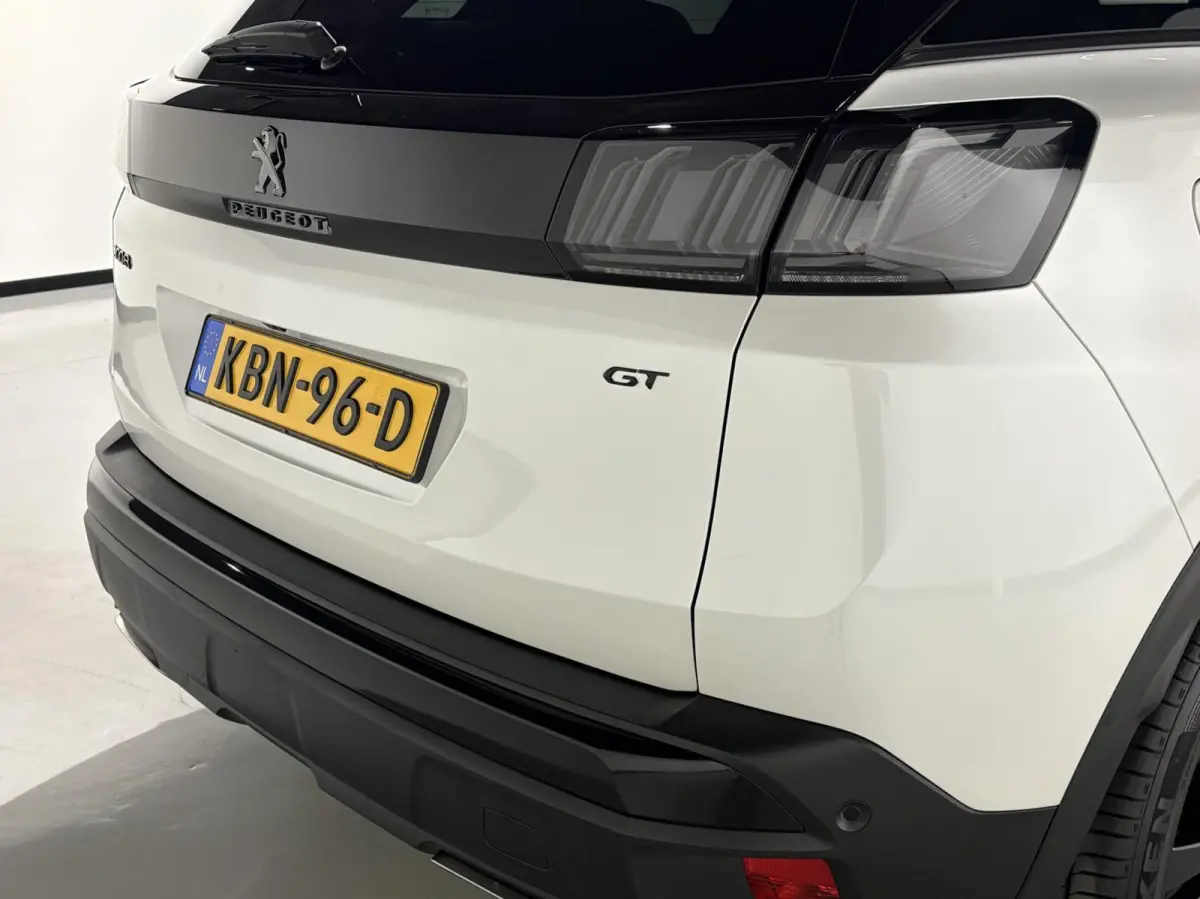1.2 130pk AUT GT|Black Pack|Panodak|19 inch|Carplay|Navi|Camera|ACC|Side assist|Lane Assist|Elektrische klep|
