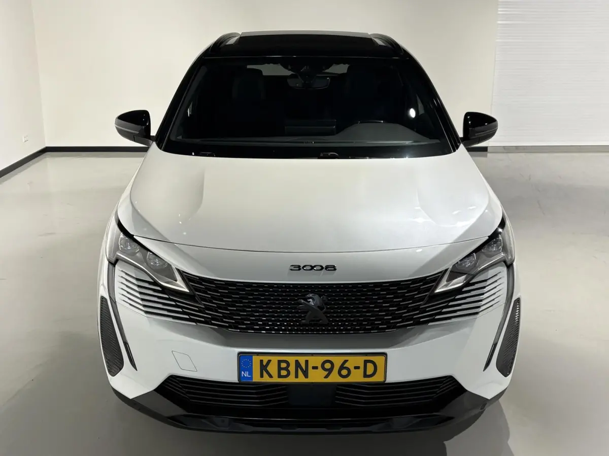 1.2 130pk AUT GT|Black Pack|Panodak|19 inch|Carplay|Navi|Camera|ACC|Side assist|Lane Assist|Elektrische klep|