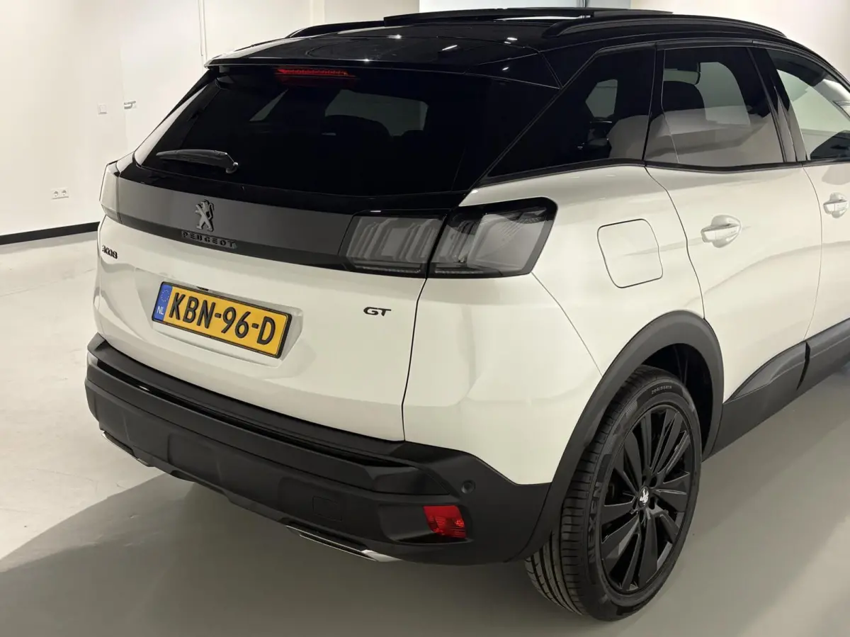1.2 130pk AUT GT|Black Pack|Panodak|19 inch|Carplay|Navi|Camera|ACC|Side assist|Lane Assist|Elektrische klep|
