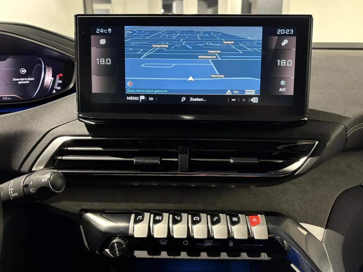 1.2 130pk AUT GT|Black Pack|Panodak|19 inch|Carplay|Navi|Camera|ACC|Side assist|Lane Assist|Elektrische klep|