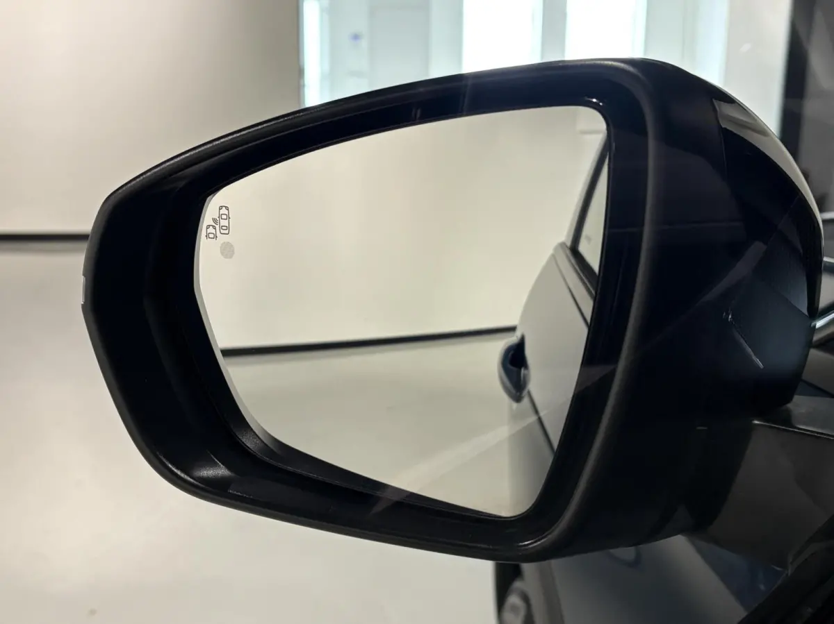 1.6 PHEV HYbrid 225 GT|Black Pack|19''|360 CAM|FOCAL|Carplay|Navi|PDC|ACC|Side assist|Lane Assist|