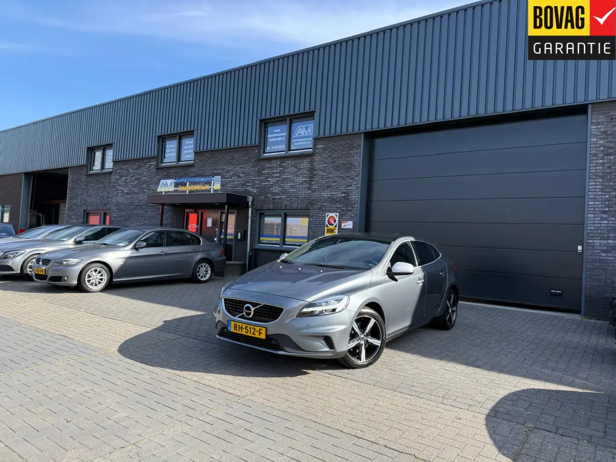 2.0 T4 Business Sport | 1E EIGENAAR | 12MND GARANTIE | PANO | STANDKACHEL | LEDER | CAMERA | LED | CRUISE | STOELVERWM. |