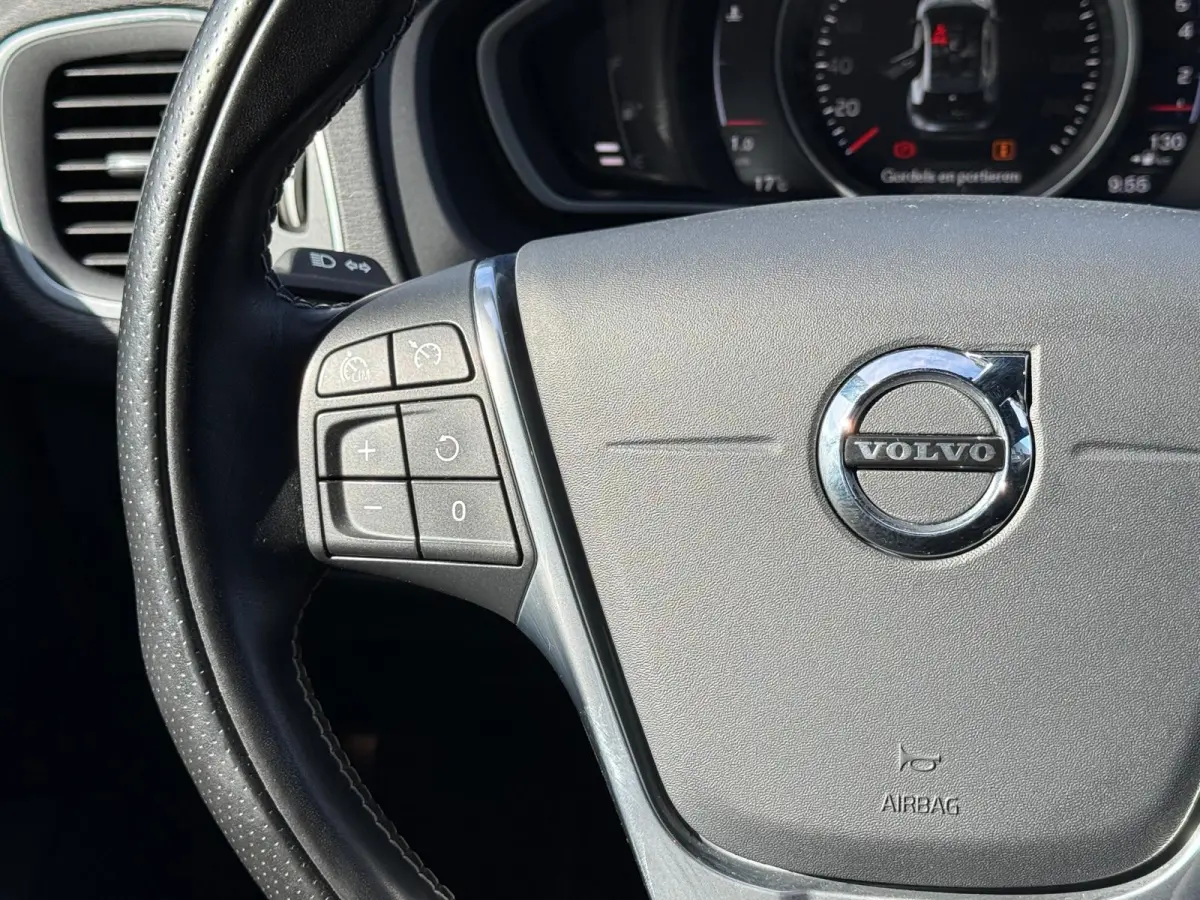 2.0 T4 Business Sport | 1E EIGENAAR | 12MND GARANTIE | PANO | STANDKACHEL | LEDER | CAMERA | LED | CRUISE | STOELVERWM. |