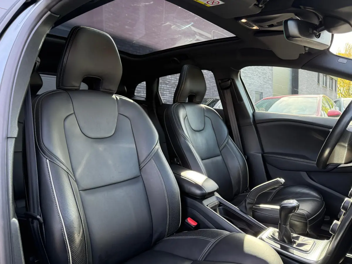 2.0 T4 Business Sport | 1E EIGENAAR | 12MND GARANTIE | PANO | STANDKACHEL | LEDER | CAMERA | LED | CRUISE | STOELVERWM. |