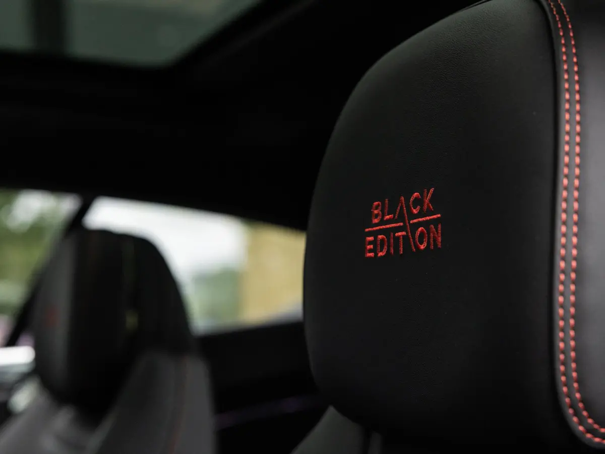 4.0 V8 Hybrid Black Edition | PANORAMADAK | TOURING SPECIFICATION | 22 INCH BLACK | NAIM SOUND | BTW AUTO |
