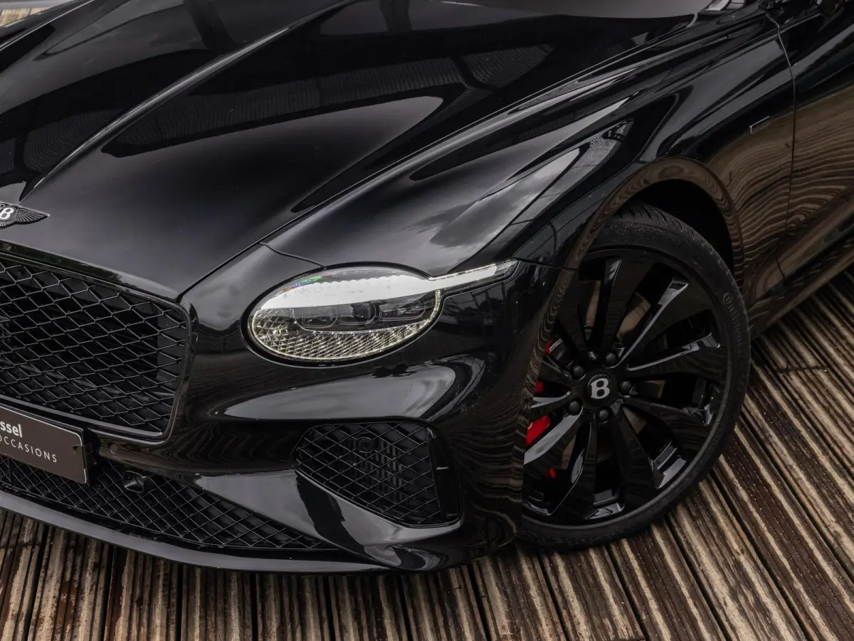 4.0 V8 Hybrid Black Edition | PANORAMADAK | TOURING SPECIFICATION | 22 INCH BLACK | NAIM SOUND | BTW AUTO |
