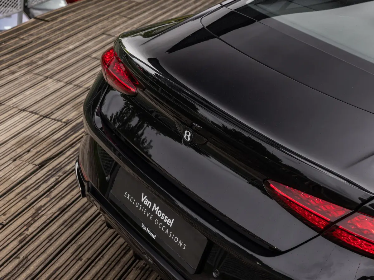 4.0 V8 Hybrid Black Edition | PANORAMADAK | TOURING SPECIFICATION | 22 INCH BLACK | NAIM SOUND | BTW AUTO |