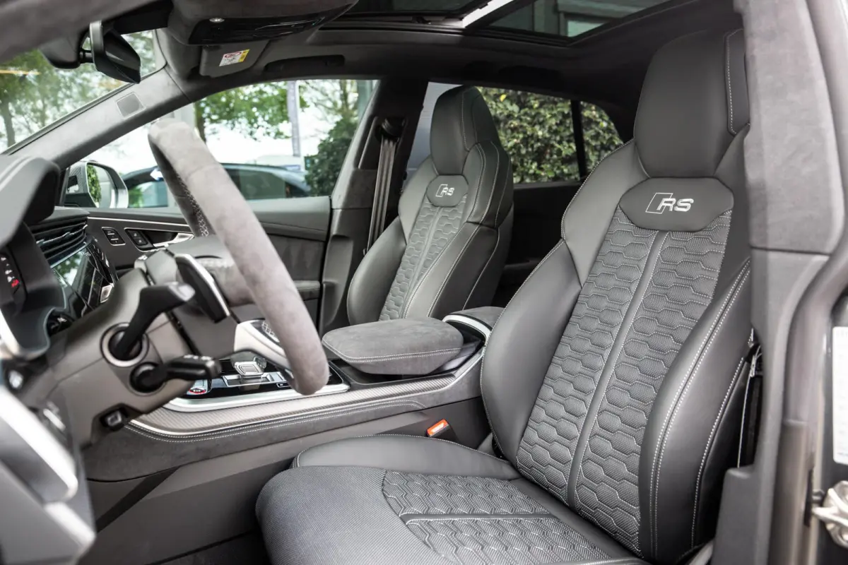 RSQ8 4.0 TFSI Performance 640pk, B&O High-end, Full-options