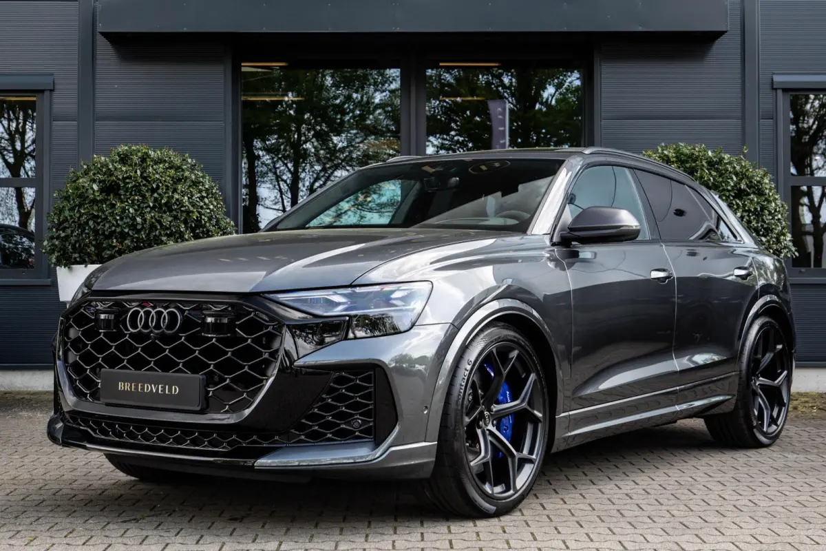 RSQ8 4.0 TFSI Performance 640pk, B&O High-end, Full-options