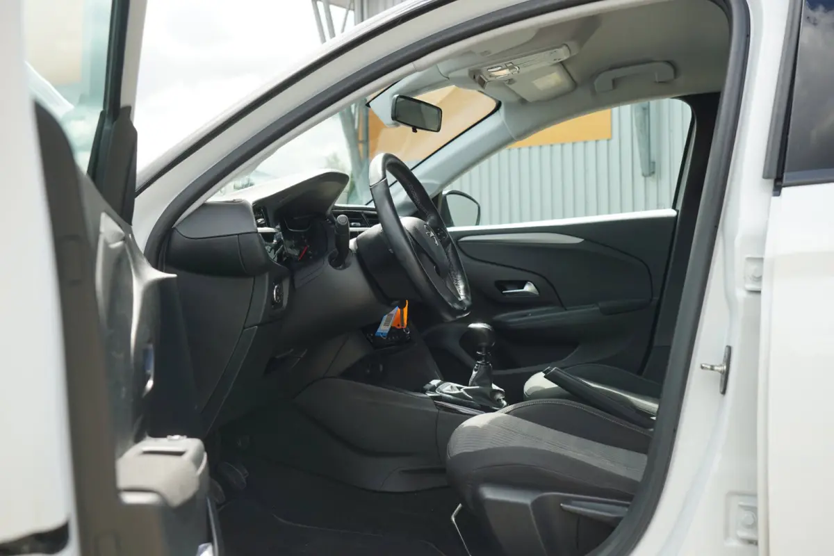 1.2 GS Line | Summit White | Carplay/AndroidAuto/Cruise/AC/LMV - Lekker fris!