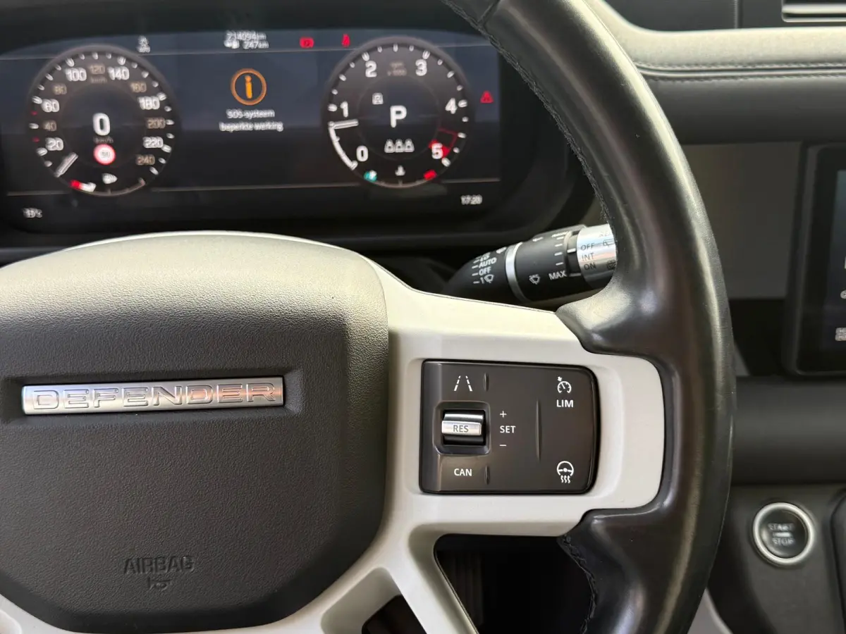 2.0 D240 S | 3/6/12MND GARANTIE | GRIJSKENTEKEN| PANO | CRUISE | LED | CARPLAY | DAB | NAVI | LMV |