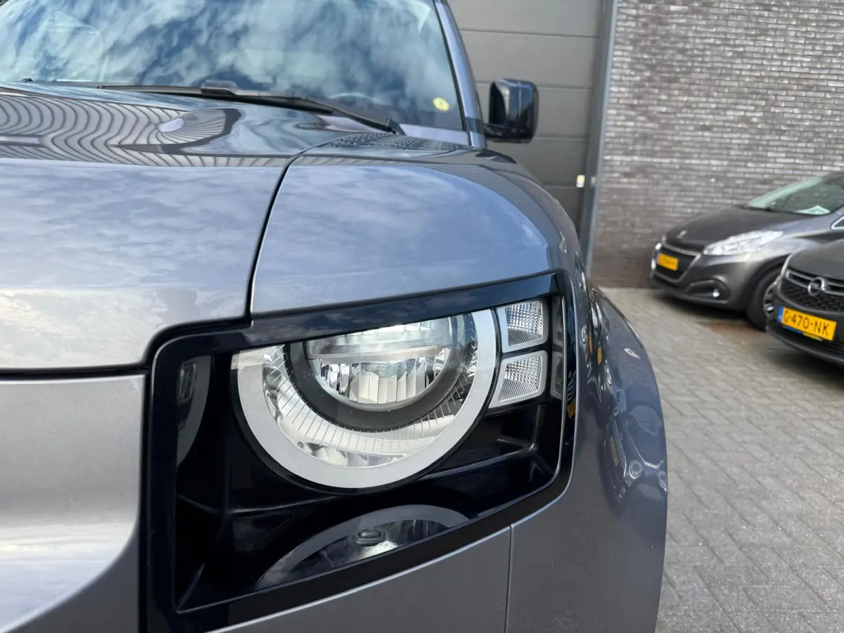 2.0 D240 S | 3/6/12MND GARANTIE | GRIJSKENTEKEN| PANO | CRUISE | LED | CARPLAY | DAB | NAVI | LMV |