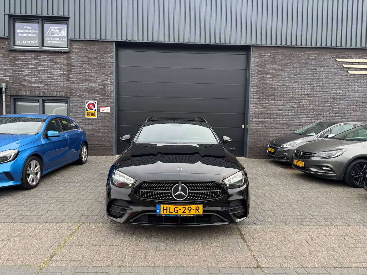 300 e AMG Line | 1E EIGENAAR | 12MND GARANTIE | SCHUIFDAK | LED | SFEER | CARPLAY | DAB | CAMERA | TREKHAAK |