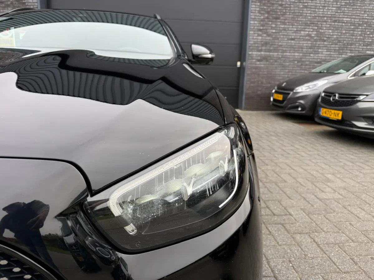 300 e AMG Line | 1E EIGENAAR | 12MND GARANTIE | SCHUIFDAK | LED | SFEER | CARPLAY | DAB | CAMERA | TREKHAAK |