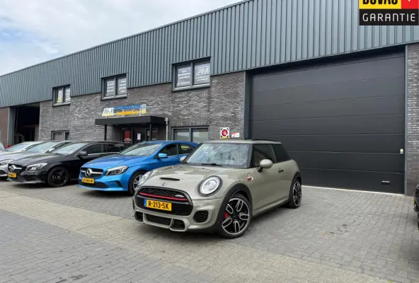 Mini 2.0 John Works Chili | 1E EIGENAAR | 3/6/12MND GARANTIE | 230PK | PANO | ACC | CARPLAY | LED | HEAD-UP | NAVI | DAB |