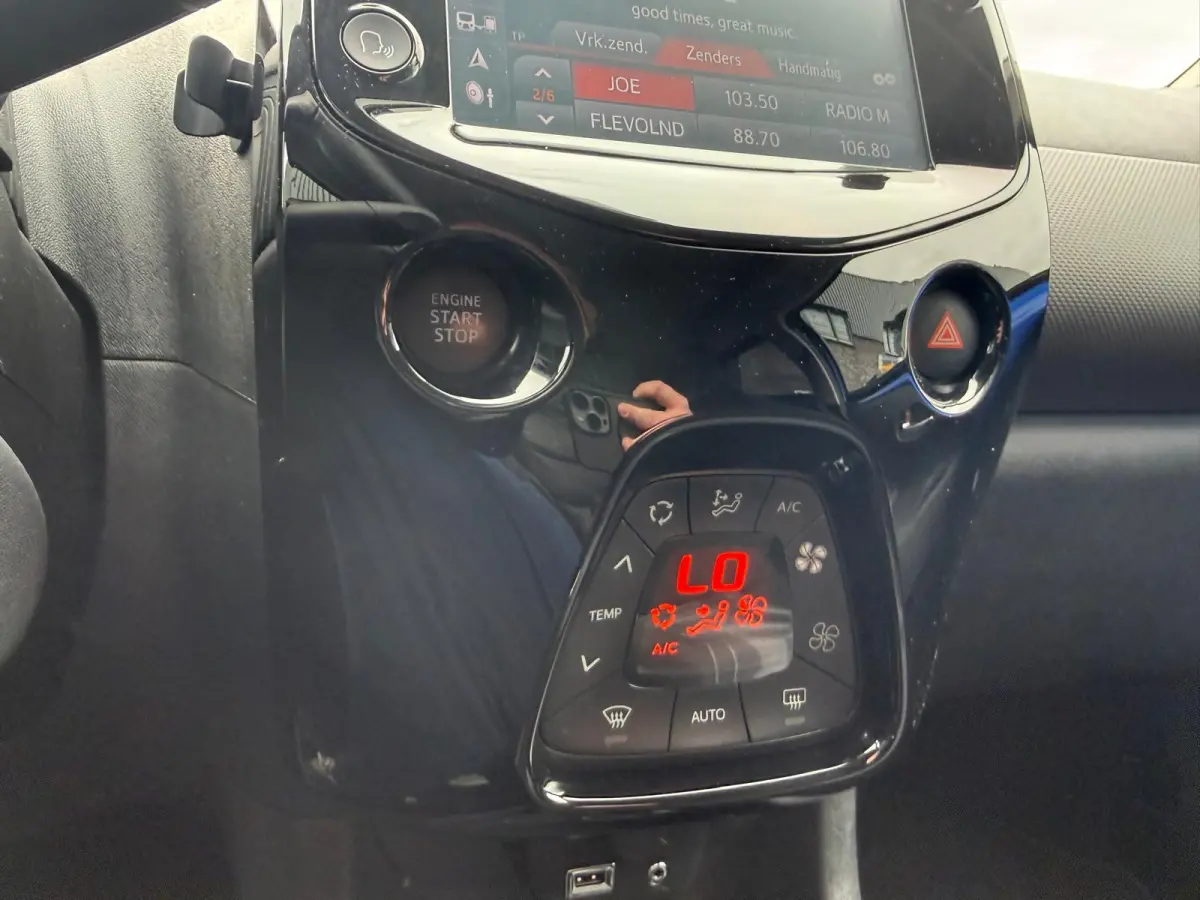 1.0 e-VTi Allure TOP! | 2E EIGENAAR | 3/6/12MND GARANTIE| NAVI | CARPLAY | CLIMA | LMV |
