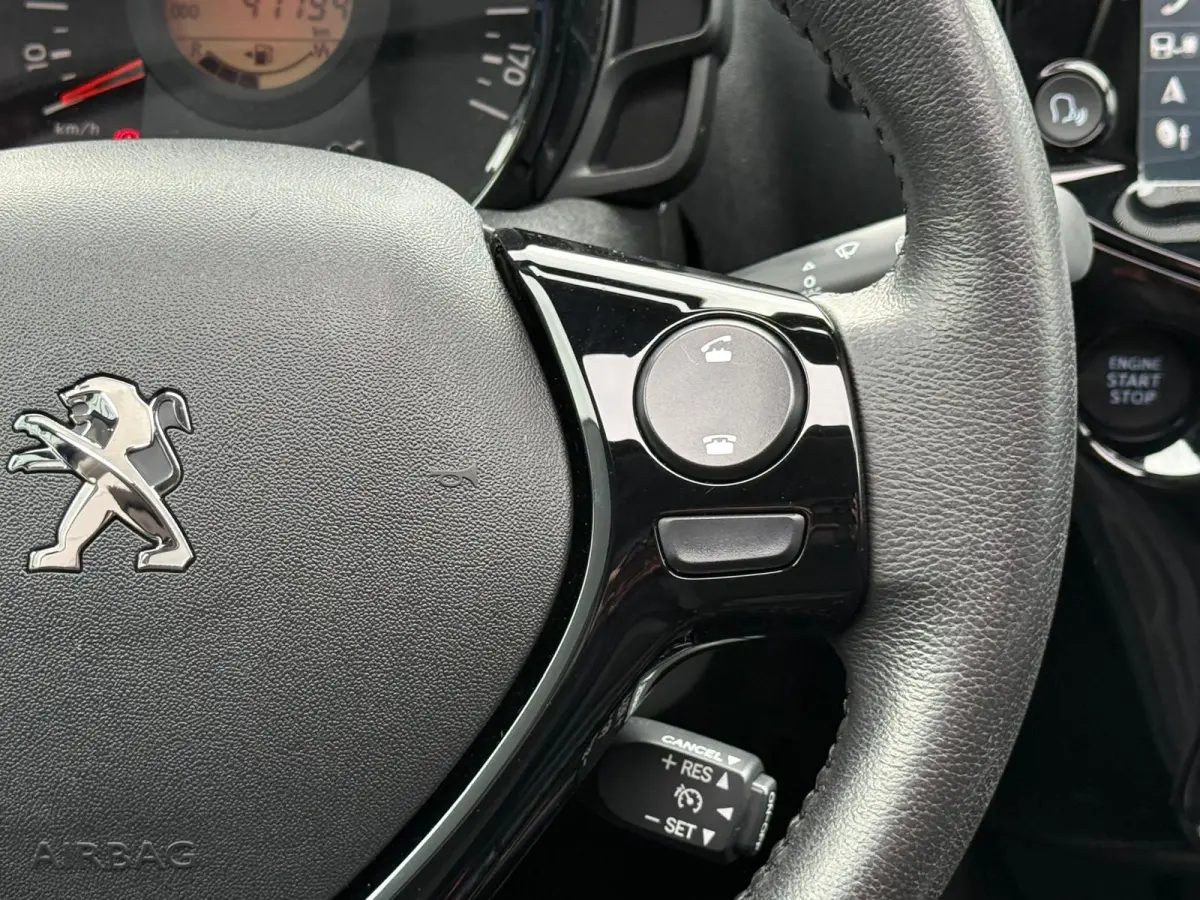 1.0 e-VTi Allure TOP! | 2E EIGENAAR | 3/6/12MND GARANTIE| NAVI | CARPLAY | CLIMA | LMV |