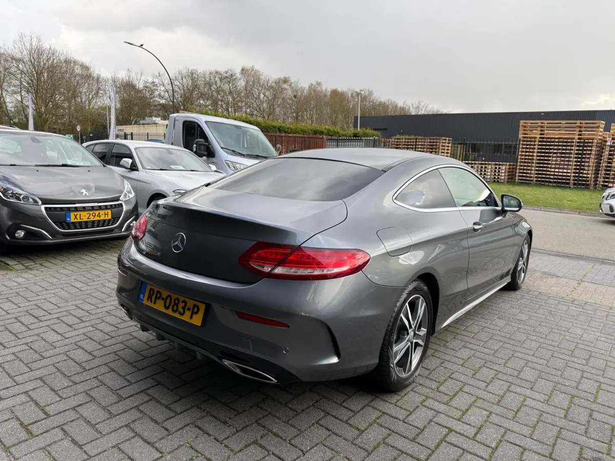 220 d Edition 1 | 1E EIGENAAR | 3/6/12MND GARANTIE | 360 CAMERA | AUTOMAAT | CRUISE | AIRCO | LED | LMV |
