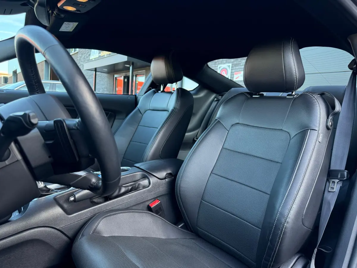 5.0 V8 | 1E EIGENAAR | 3/6/12MND GARANTIE| AUTOMAAT | LED | DAB | ACC | CARPLAY | CLIMA |