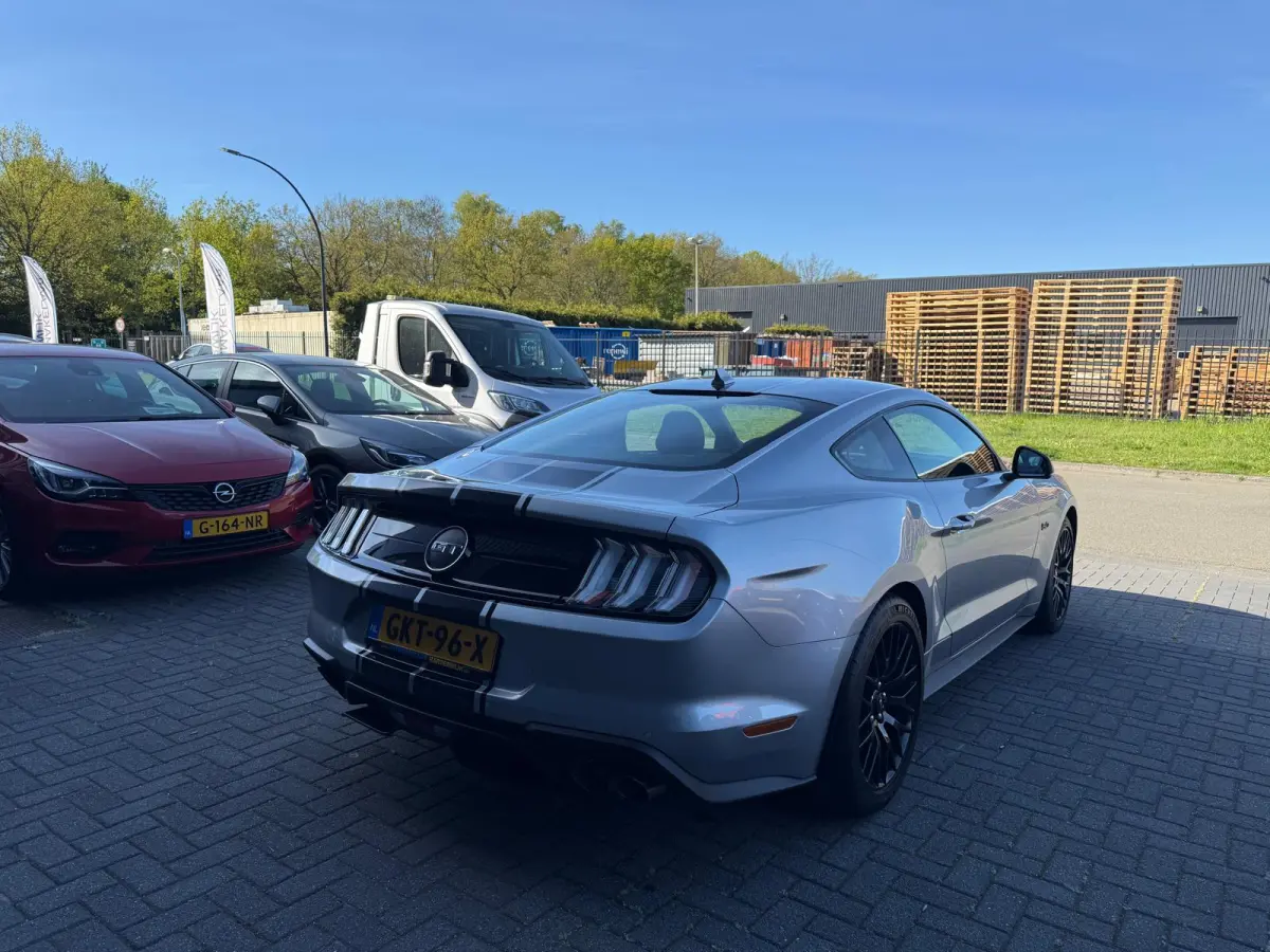 5.0 V8 | 1E EIGENAAR | 3/6/12MND GARANTIE| AUTOMAAT | LED | DAB | ACC | CARPLAY | CLIMA |