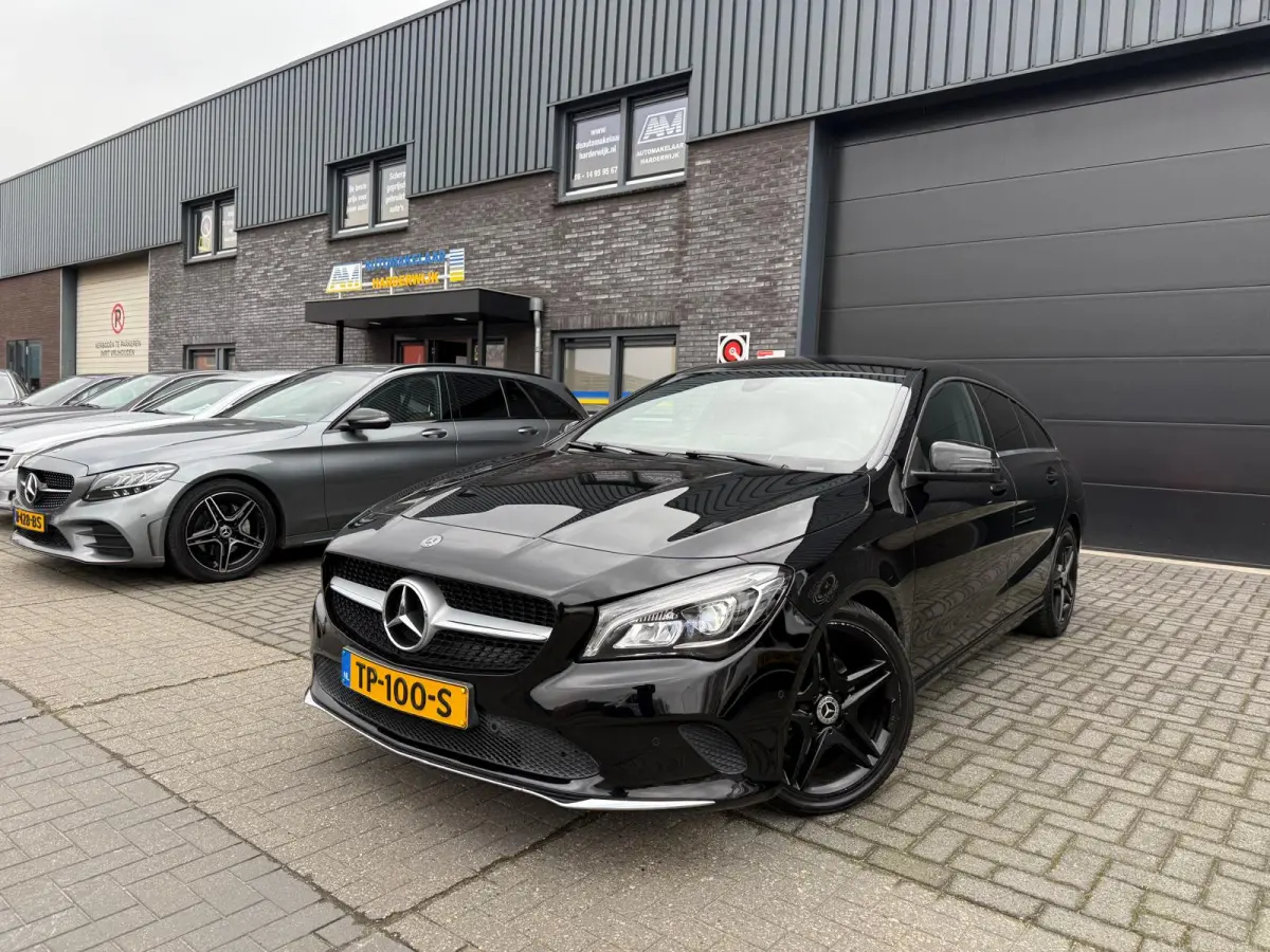180 d Business Solution | 1E EIGENAAR | 3/6/12MND GARANTIE | AUTOMAAT | AIRCO | CRUISE | NAVI | LMV | LED | TREKHAAK |