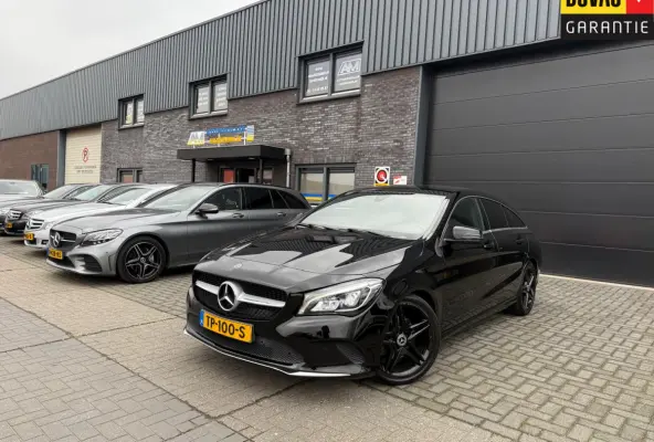 180 d Business Solution | 1E EIGENAAR | 12MND GARANTIE | AUTOMAAT | AIRCO | CRUISE | NAVI | LMV | LED | TREKHAAK |