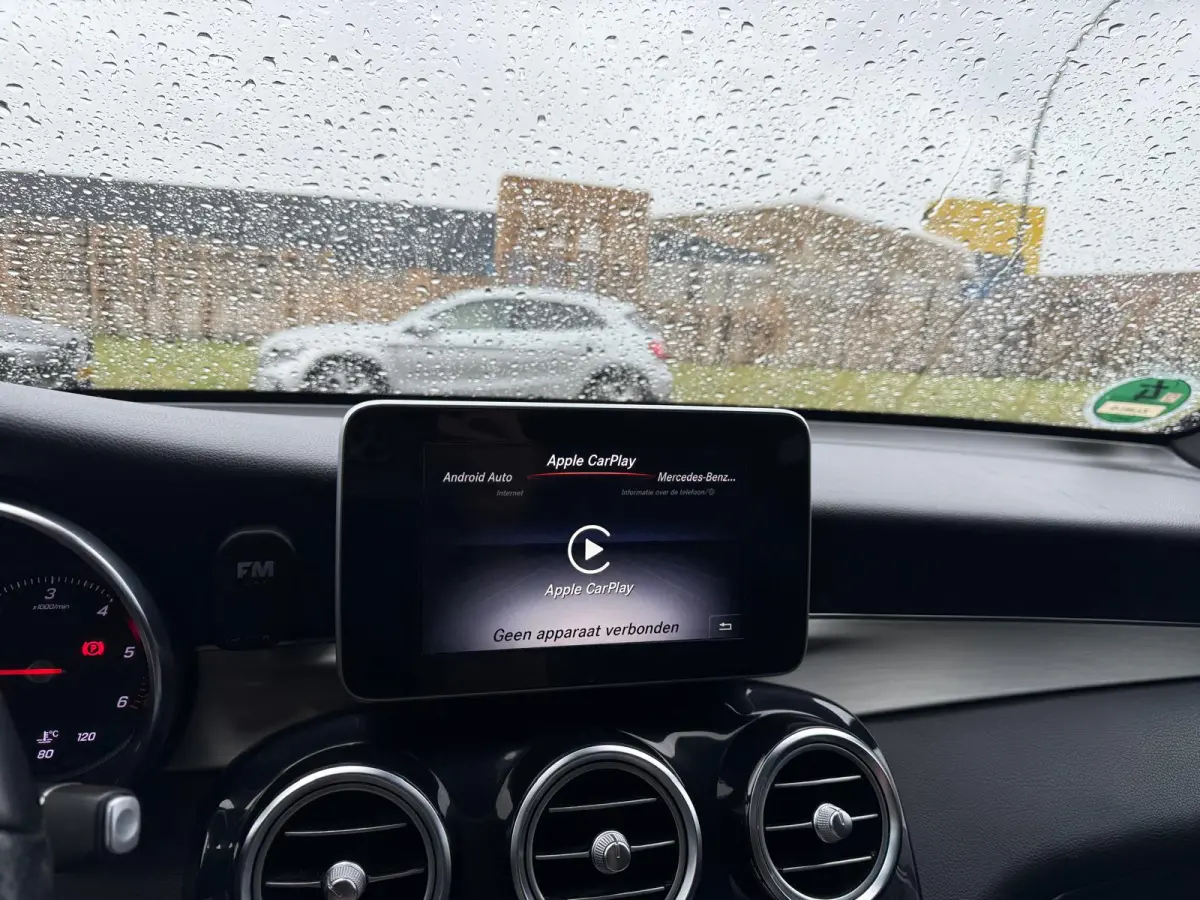 220 d 4MATIC Premium Plus | 3/6/12MND GARANTIE | LED | CARPLAY | PANODAK | CRUISE | NAVI | TREKHAAK |