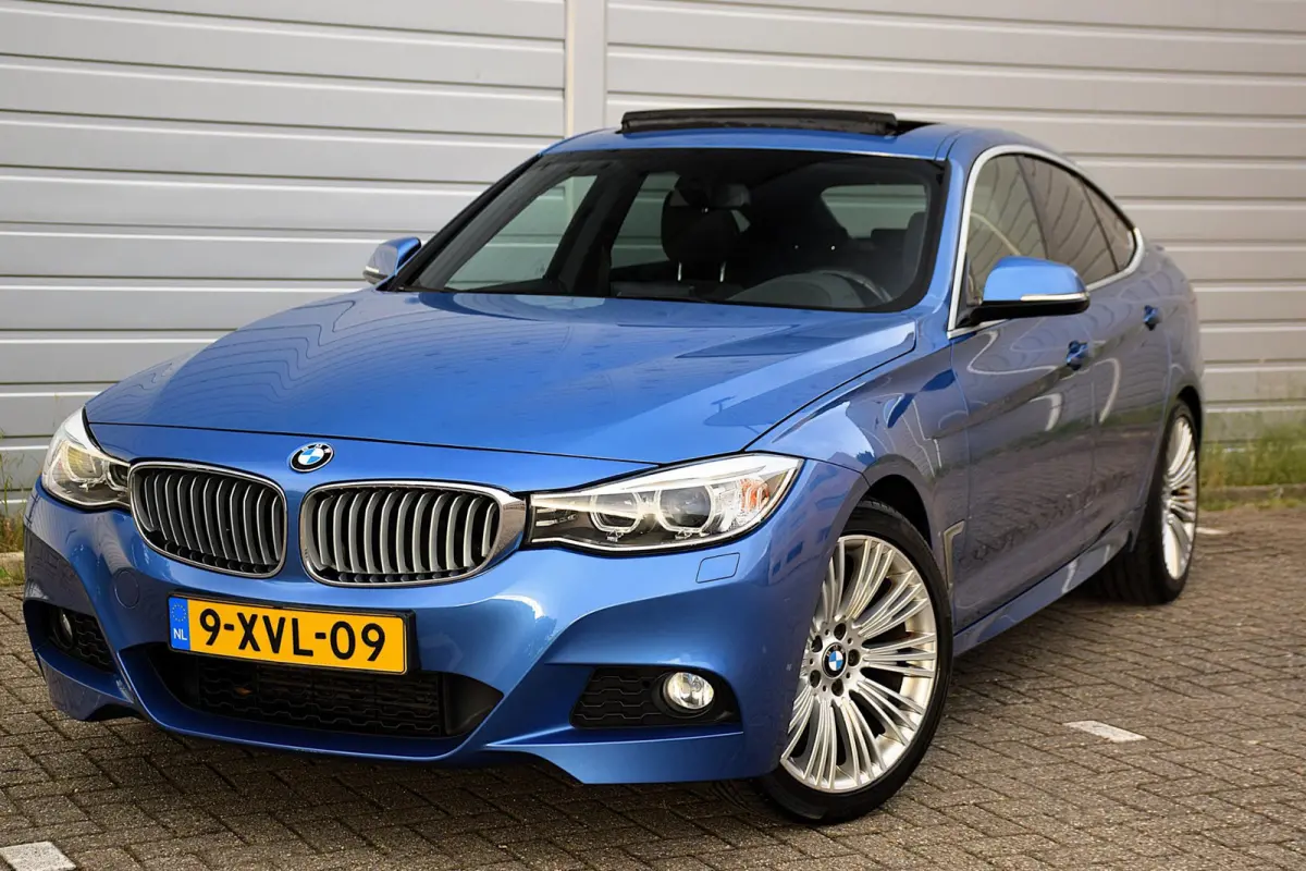 320i Executive*M-Pakket*Automaat*Clima*NL Auto*2e eigenaar*