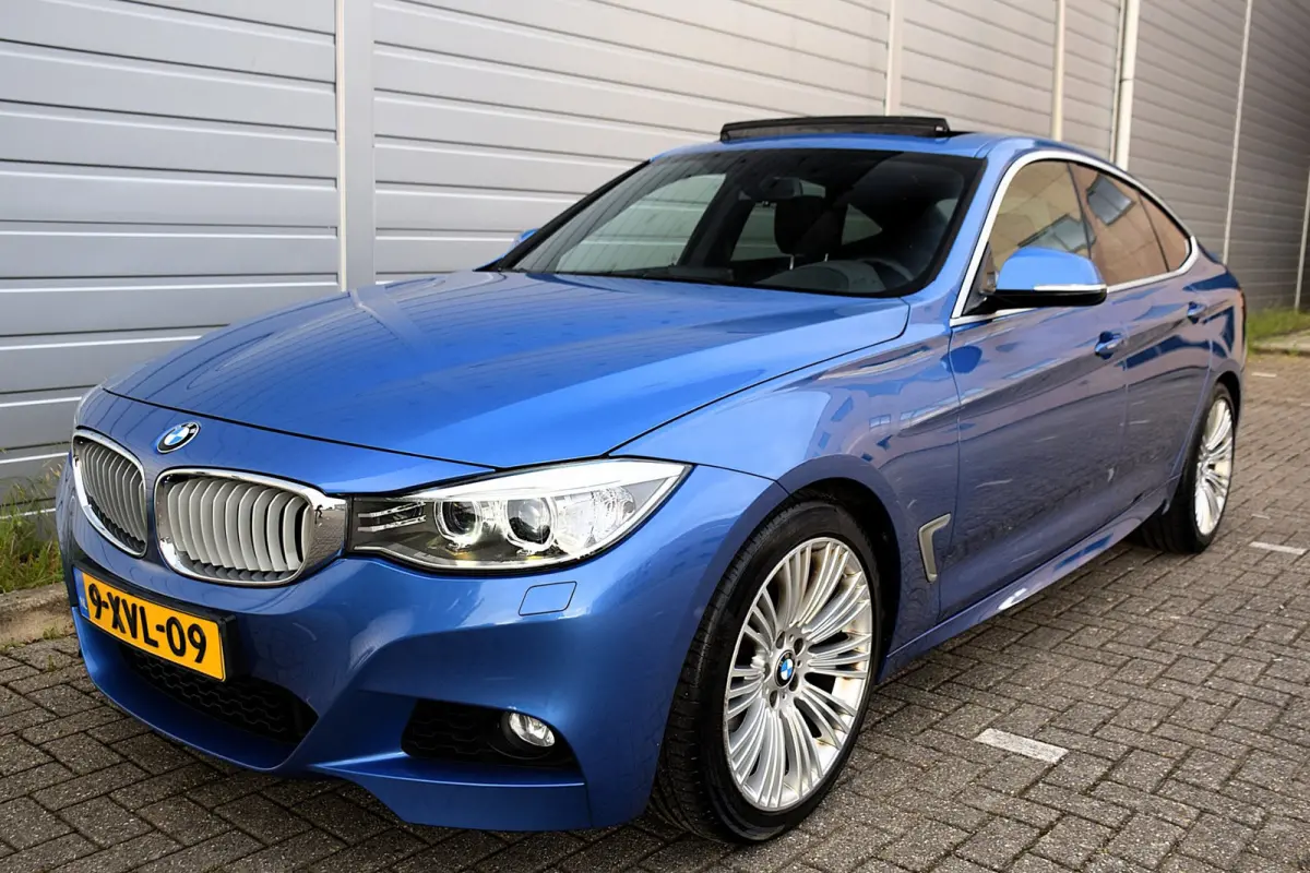 320i Executive*M-Pakket*Automaat*Clima*NL Auto*2e eigenaar*