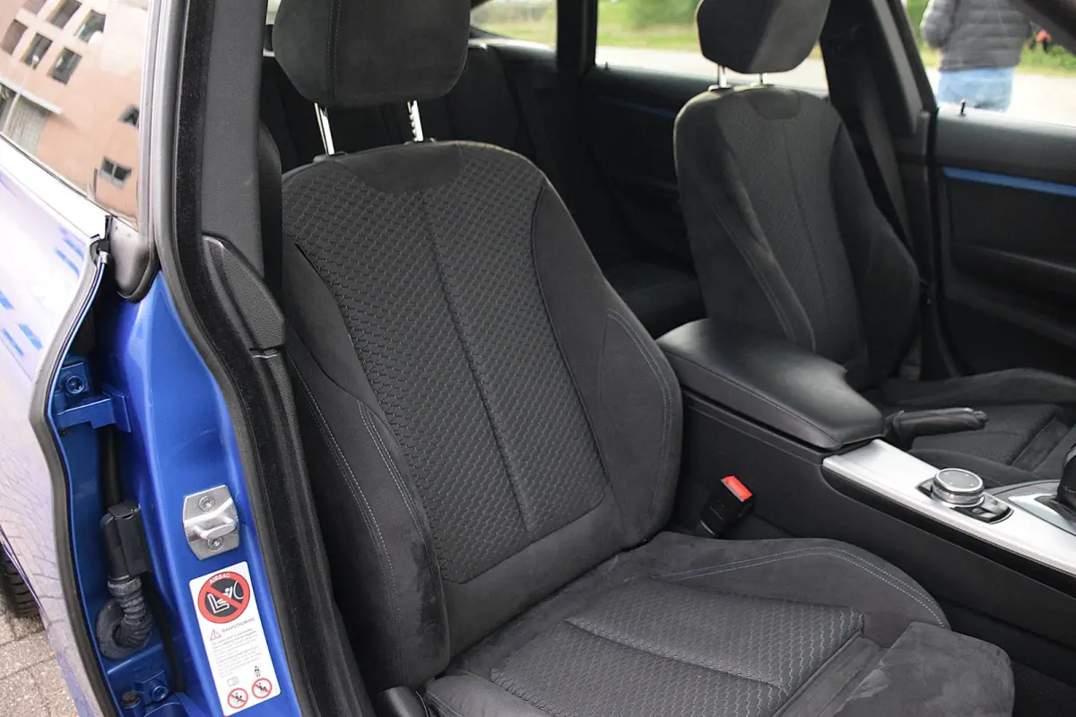 320i Executive*M-Pakket*Automaat*Clima*NL Auto*2e eigenaar*