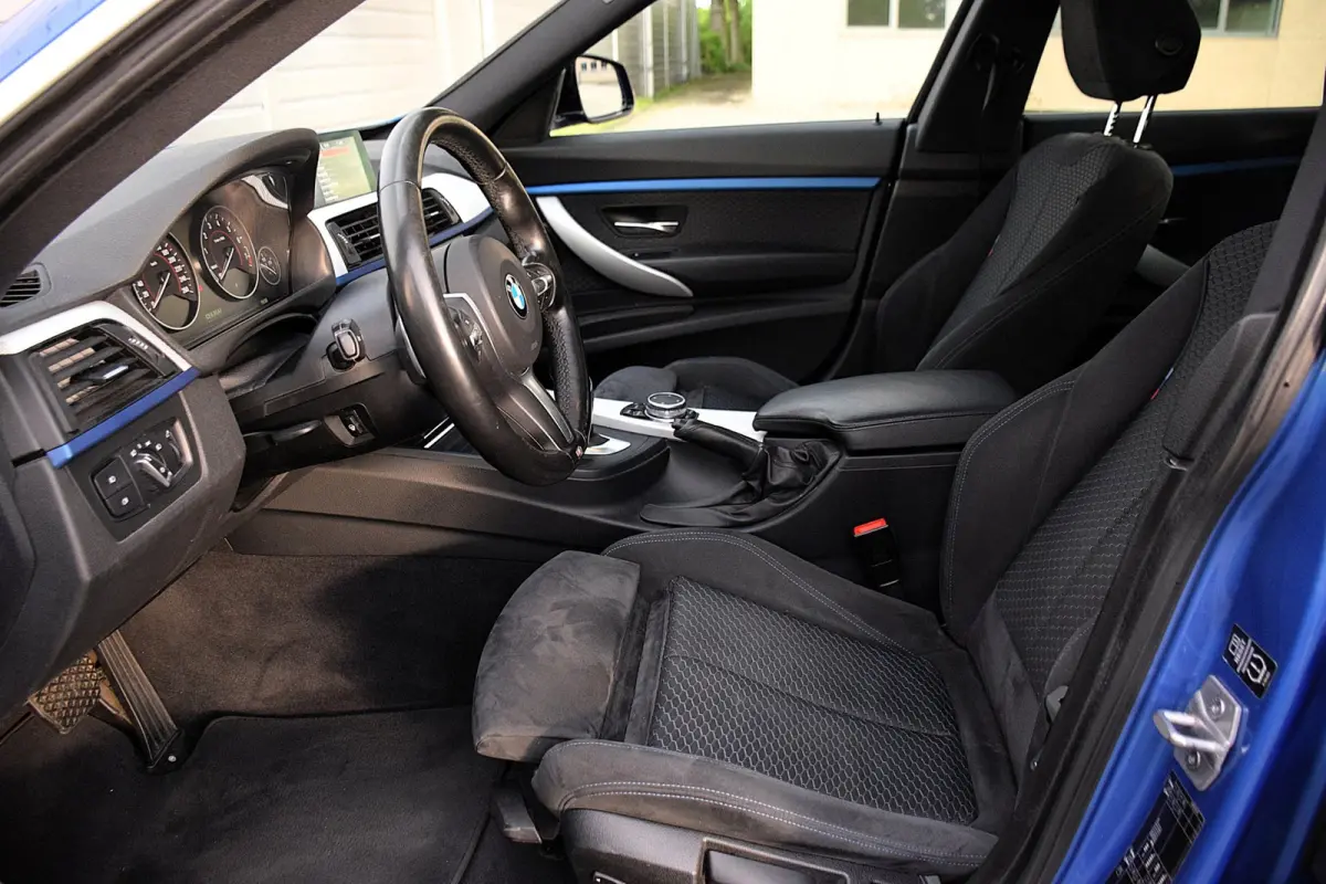 320i Executive*M-Pakket*Automaat*Clima*NL Auto*2e eigenaar*