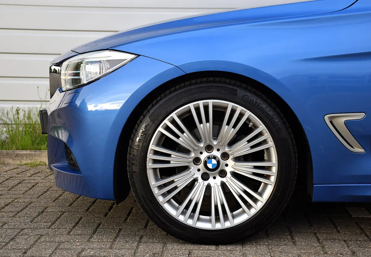 320i Executive*M-Pakket*Automaat*Clima*NL Auto*2e eigenaar*