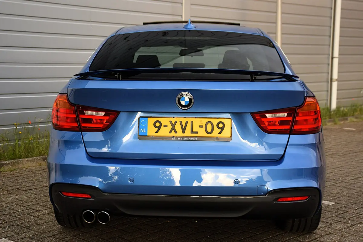 320i Executive*M-Pakket*Automaat*Clima*NL Auto*2e eigenaar*