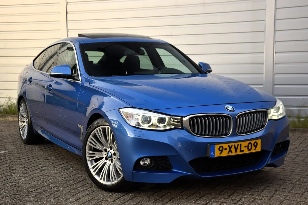 320i Executive*M-Pakket*Automaat*Clima*NL Auto*2e eigenaar*