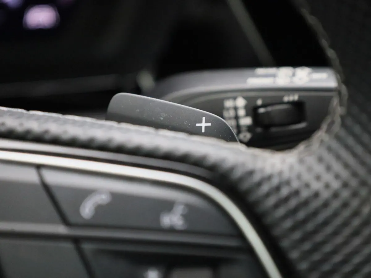 30 TFSI S edition 110 PK | Automaat | Navigatie | Climate Control |  Apple Carplay | Android Auto | Sportstuur |