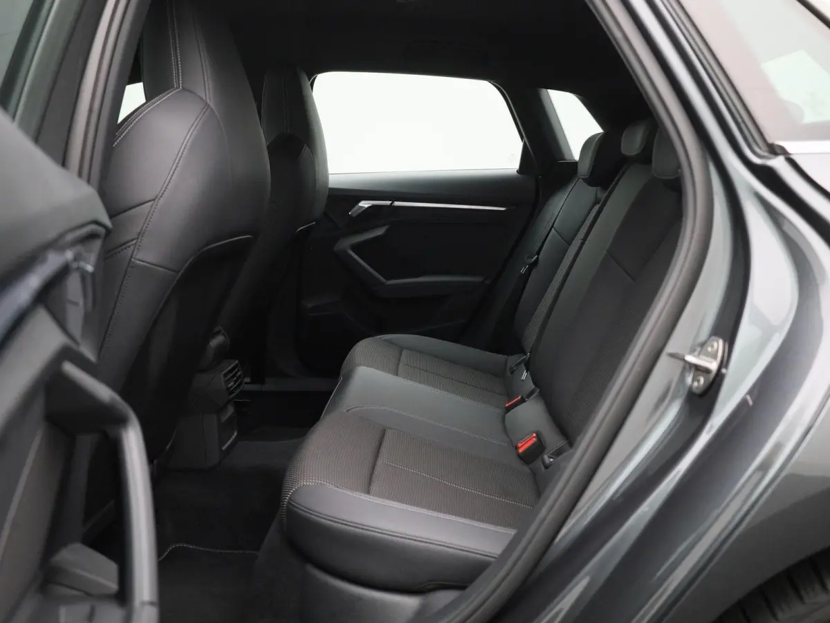 30 TFSI S edition 110 PK | Automaat | Navigatie | Climate Control |  Apple Carplay | Android Auto | Sportstuur |