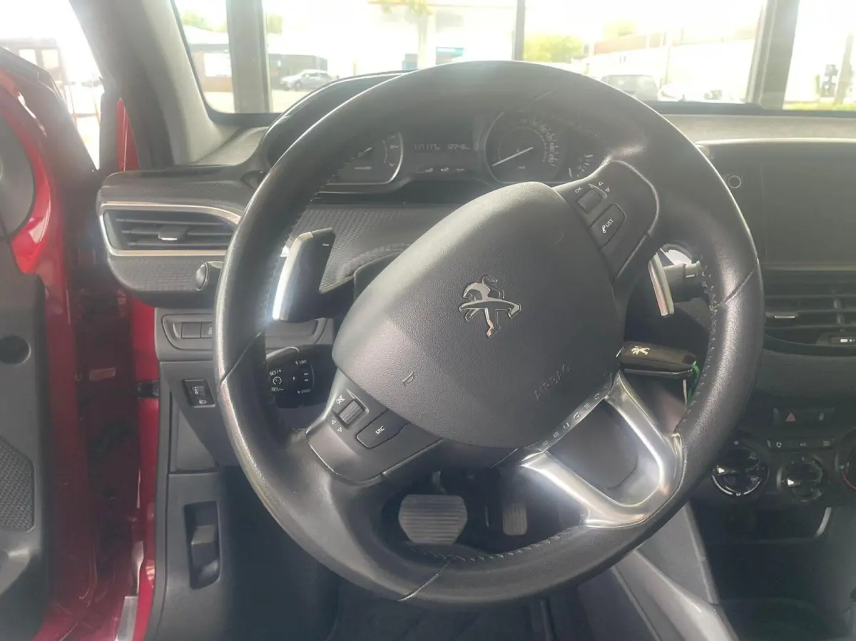 1.2 PureTech Active Automaat