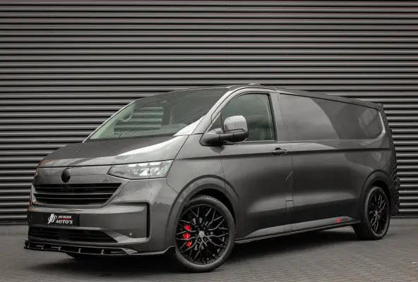 34 L2H1 64kWh 218PK / JB- EDITON / 325KM WLTP RANGE / APPLE CARPLAY / DRIVERS- PACK / FULL BLACK OPTION