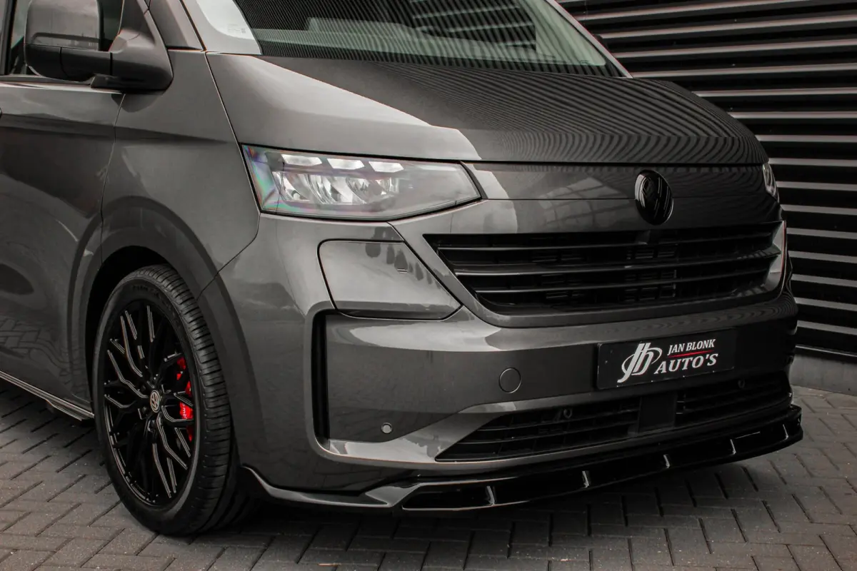 34 L2H1 64kWh 218PK / JB- EDITON / 325KM WLTP RANGE / APPLE CARPLAY / DRIVERS- PACK / FULL BLACK OPTION