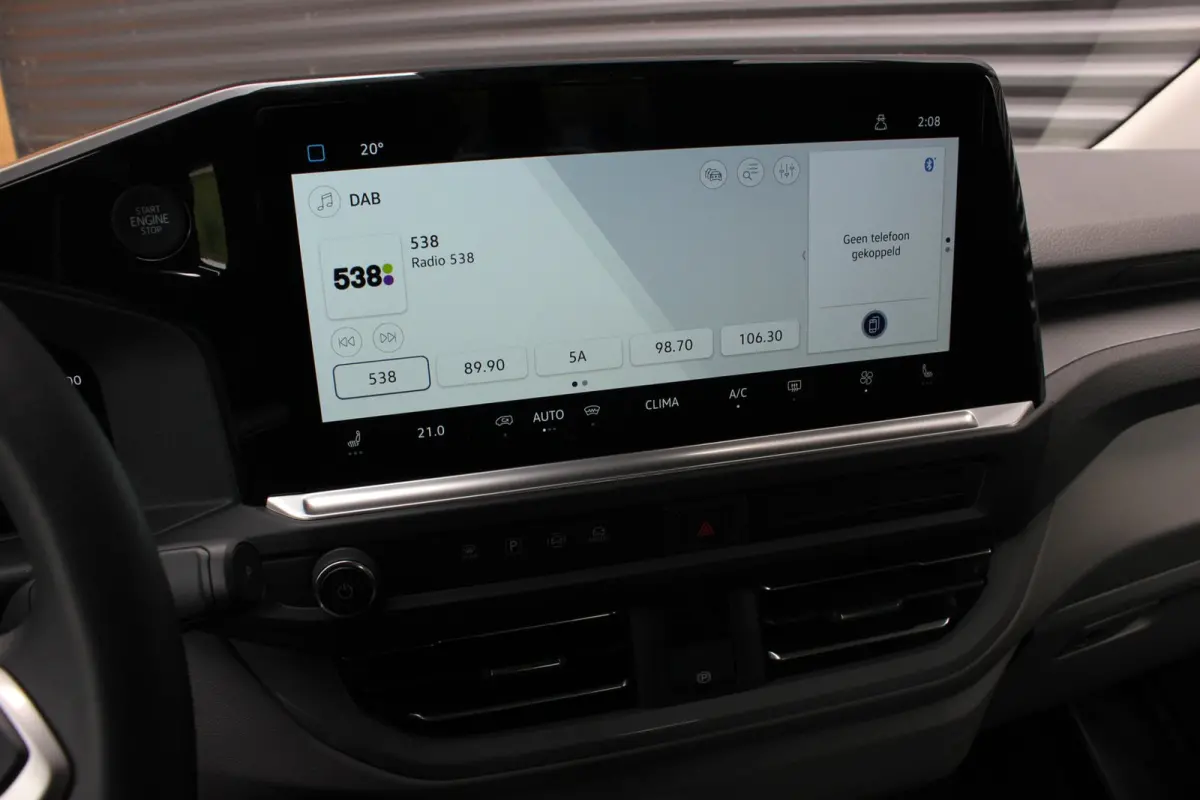 34 L2H1 64kWh 218PK / JB- EDITON / 325KM WLTP RANGE / APPLE CARPLAY / DRIVERS- PACK / FULL BLACK OPTION