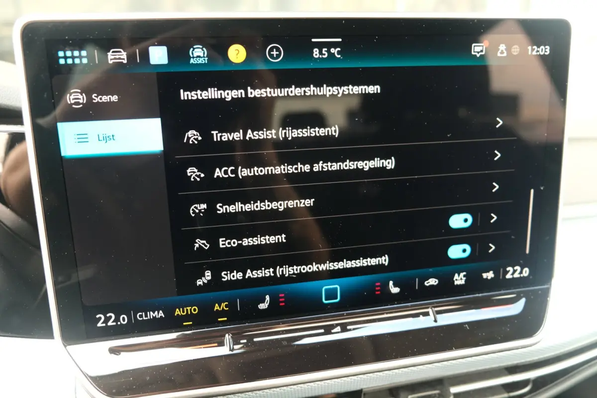8.5 1.5 eTSI 115PK DSG Goal Edition Pano Navi Cam ACC
