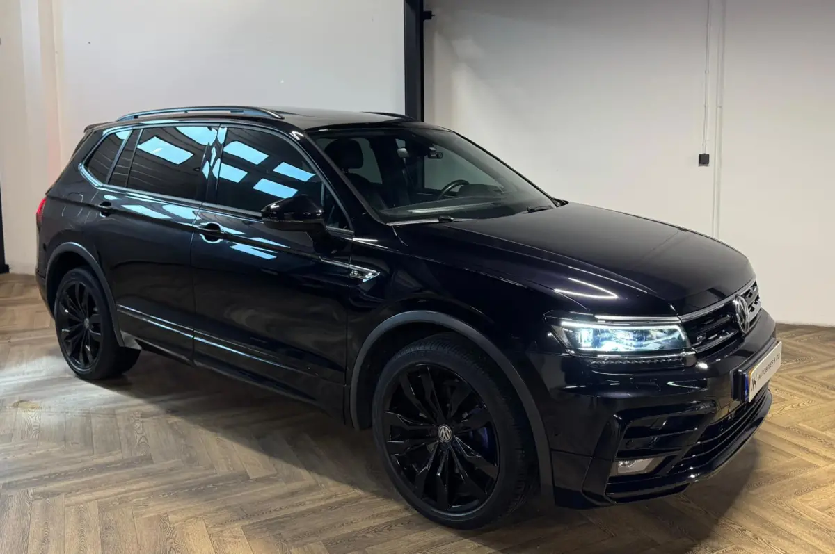 2.0 TSI 4Motion R-Line 7p PANO KEYLESS CAM