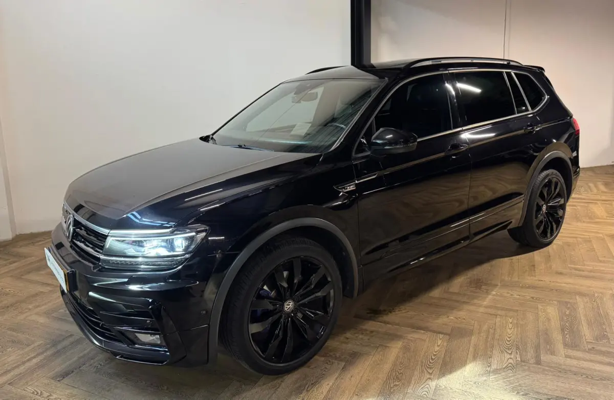 2.0 TSI 4Motion R-Line 7p PANO KEYLESS CAM