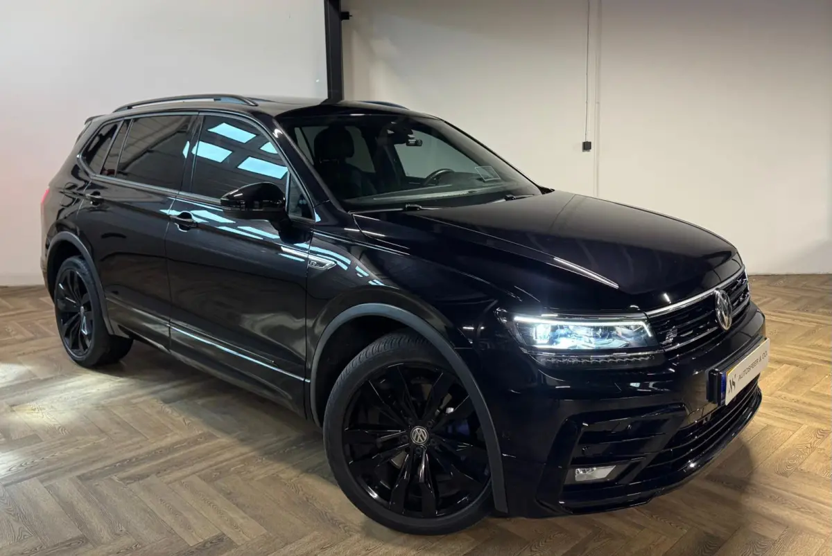 2.0 TSI 4Motion R-Line 7p PANO KEYLESS CAM