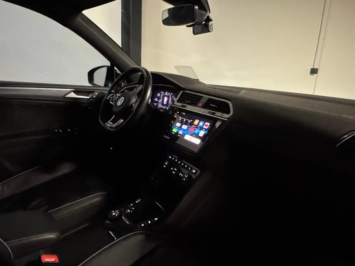 2.0 TSI 4Motion R-Line 7p PANO KEYLESS CAM