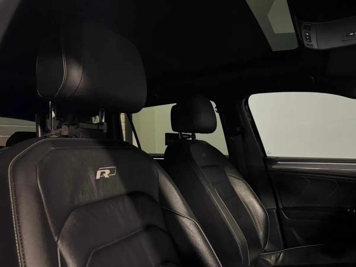 2.0 TSI 4Motion R-Line 7p PANO KEYLESS CAM