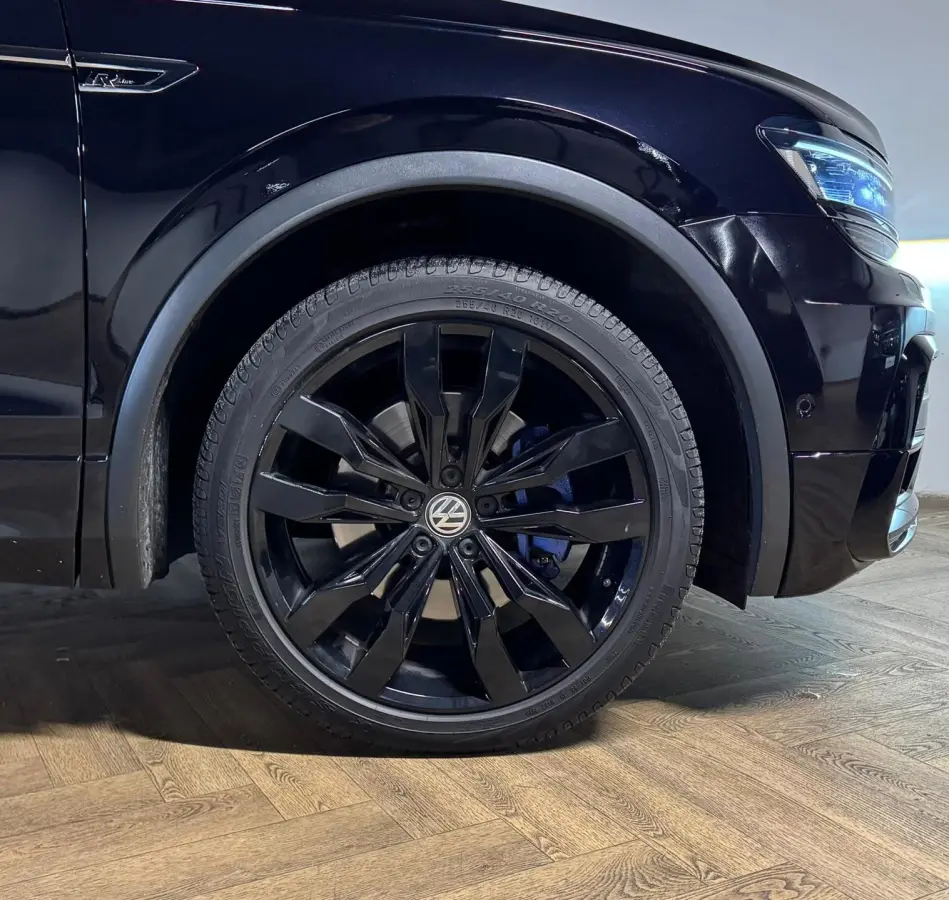 2.0 TSI 4Motion R-Line 7p PANO KEYLESS CAM